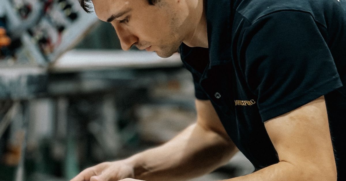 When to Seek Professional Help for Battery Issues